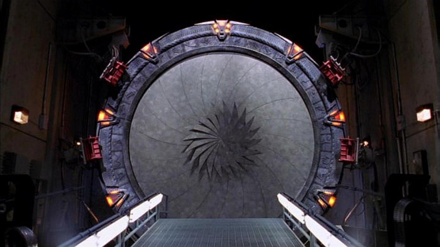Stargate with closed iris